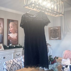 Elle size 6 women’s black lace dress